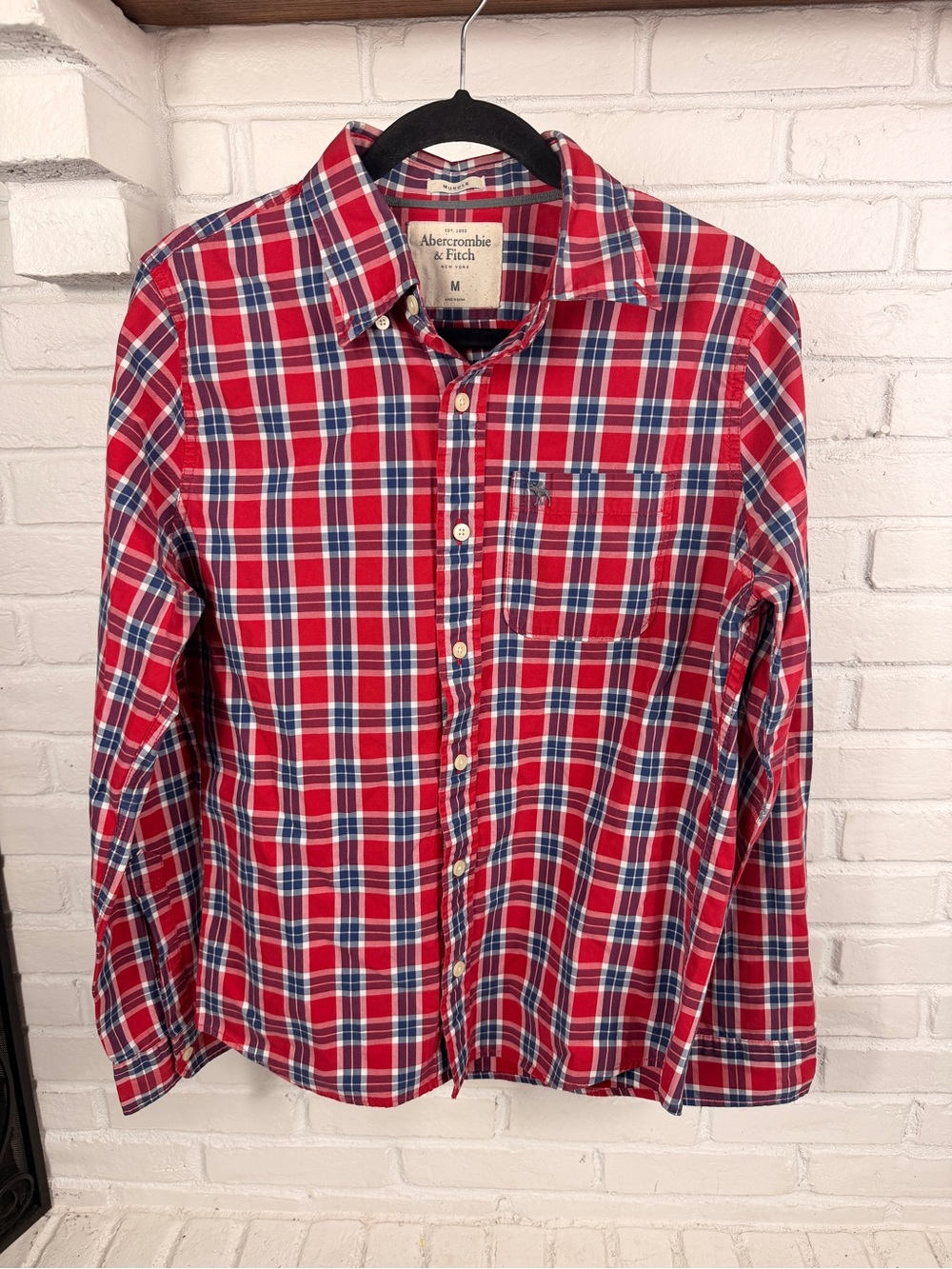 Abercrombie & Fitch Red Blue Plaid Button Up Shirt Medium Cotton Y2K‎ Prep